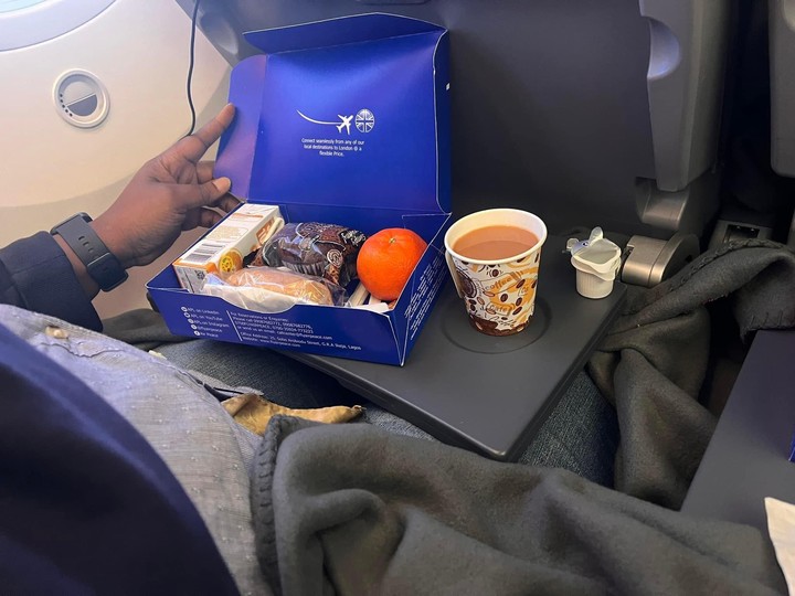 Eating smart on an airplane
